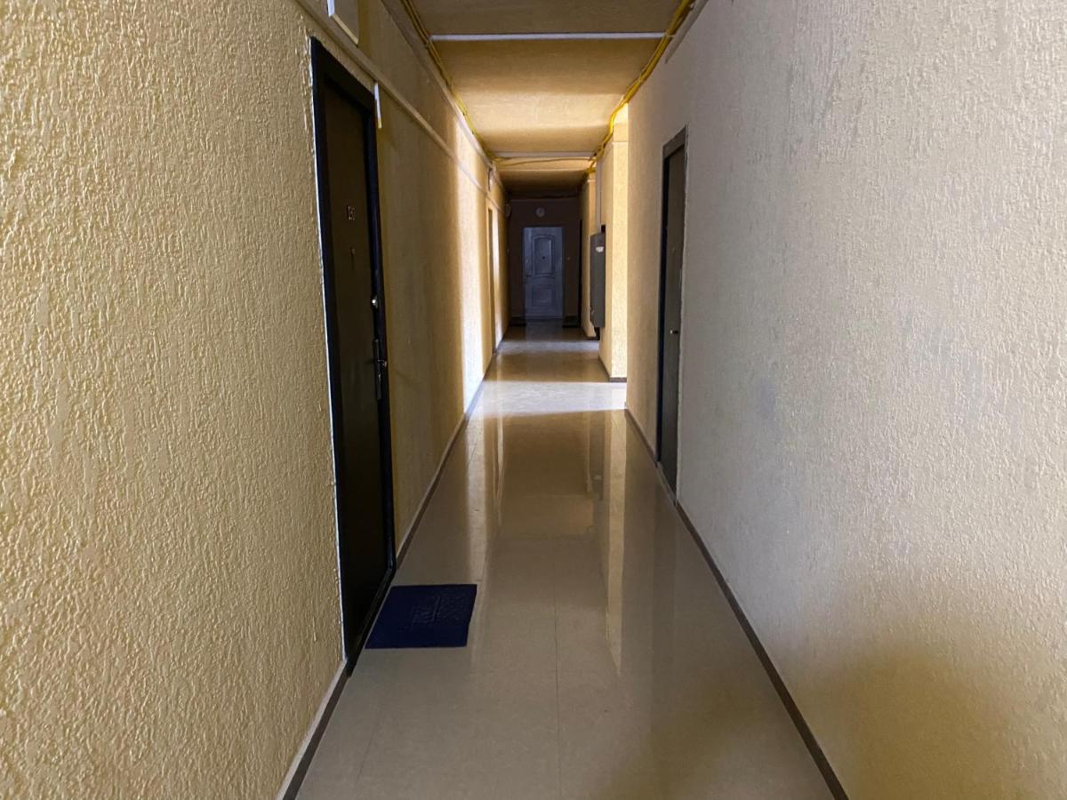 Apartment - Nino バトゥーミ エクステリア 写真